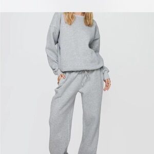 Princess Polly Sweatshirt & Sweatpants Size 8
